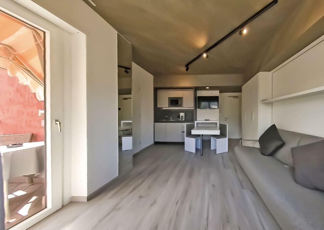 Residence Toblini 托尔博莱 外观 照片